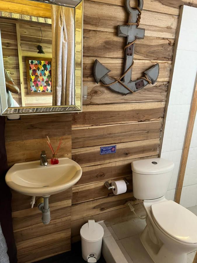 Palm Beach Hostal Guachaca Zewnętrze zdjęcie